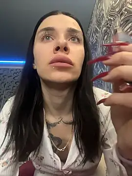 Snapshot of Queen_of_pain chatting on 03.04.26 Queen of pain online show from 03.04.26