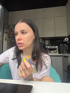 Snapshot of Queen_of_pain chatting on 03.17.26 Queen of pain online show from 03.17.26