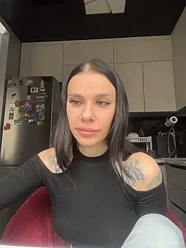 Snapshot of Queen_of_pain chatting on 03.25.26 Queen of pain online show from 03.25.26