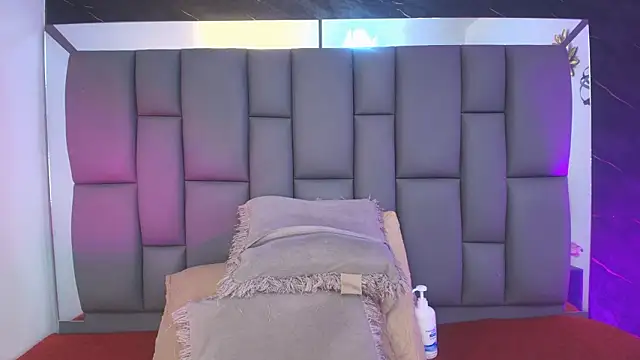  MiaBrown  online show from 02.24.26