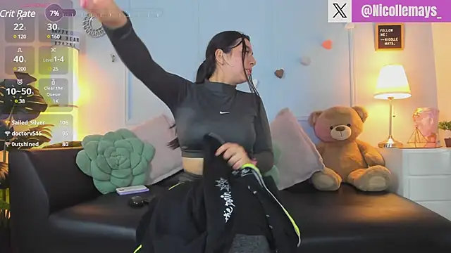 Nicollemays online show from 02.25.25