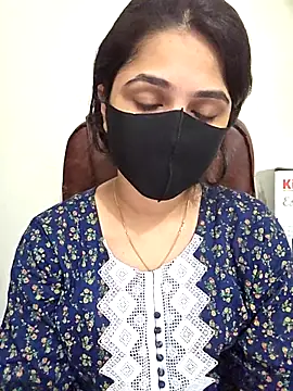 Suvosri online show from 11.25.25