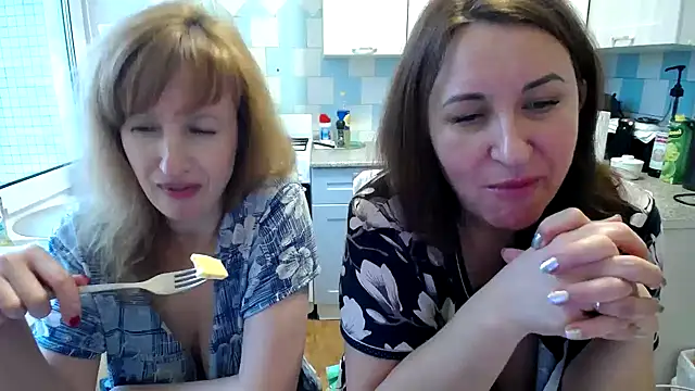 DonnaMagdalena online show from 12.25.24