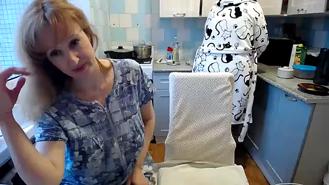 DonnaMagdalena online show from 01.15.25