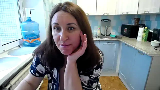 DonnaMagdalena online show from 01.24.25