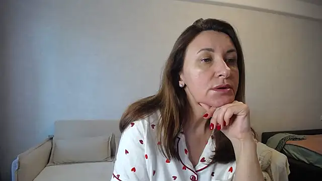 DonnaMagdalena online show from 09.28.25