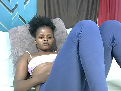 Snapshot of Lusty_vybez chatting on 02.12.25 Lusty vybez online show from 02.12.25