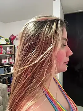 Celestedubois online show from 03.12.25