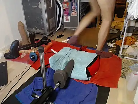 Snapshot of natjuk chatting on 10.04.25 natjuk online show from 10.04.25