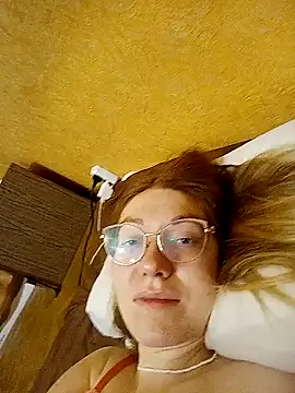  Sweet Love  online show from 12.04.24