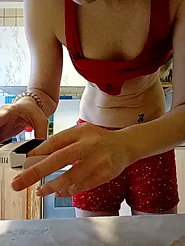  Sweet Love  online show from 01.28.25