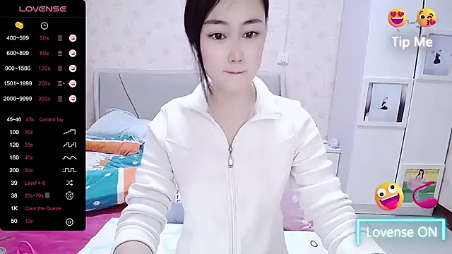 Elvira baby online show from 03.10.25