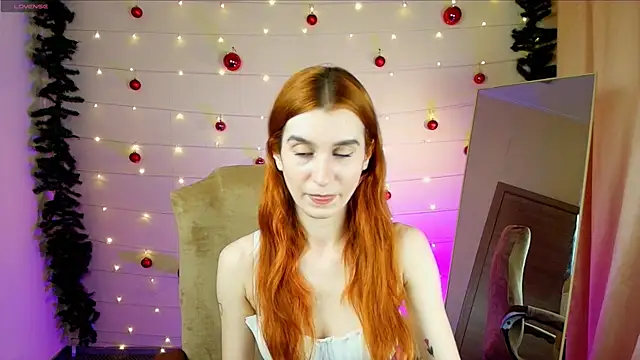 Sally Biscuit online show from 12.22.24