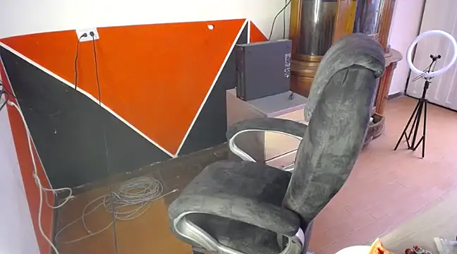 Snapshot of SharaPatinson chatting on 02.27.25 SharaPatinson online show from 02.27.25