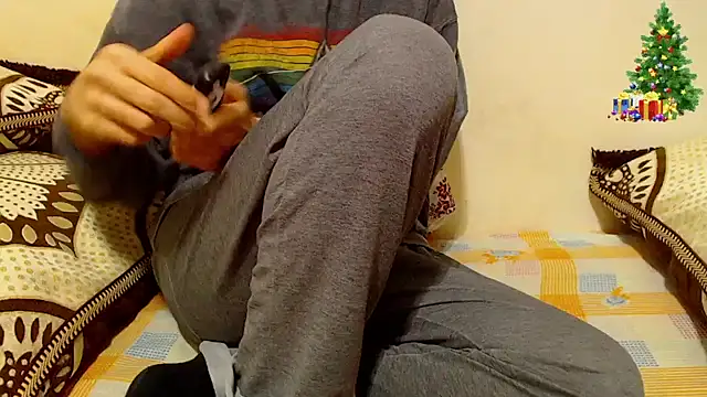 Alexdelarge323 online show from 12.18.25