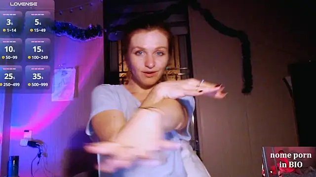 Cassie Wild online show from 02.05.25