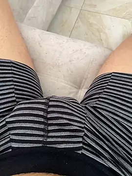 Luismimor93 online show from 12.28.24