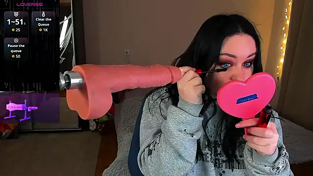 Cherry  Girl online show from 01.13.26