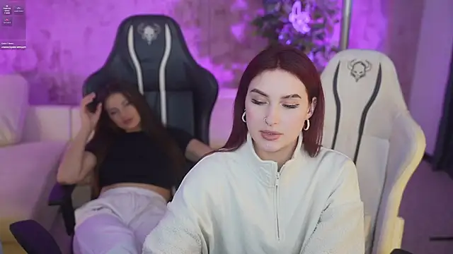 Jasmine Flow online show from 02.24.25