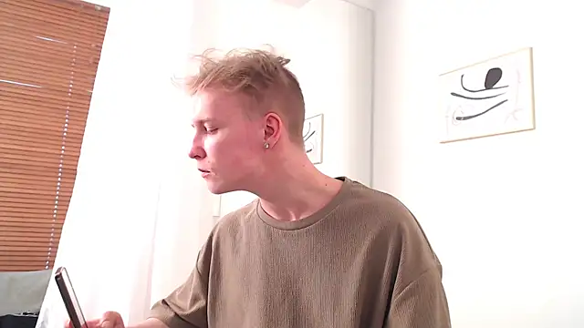 AlexxSweet online show from 05.23.26