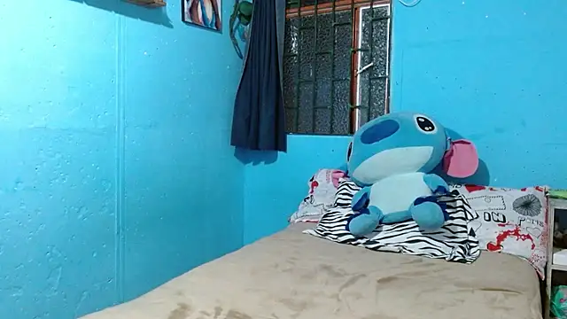 Snapshot of clarisse69 chatting on 01.05.25 clarisse69 online show from 01.05.25