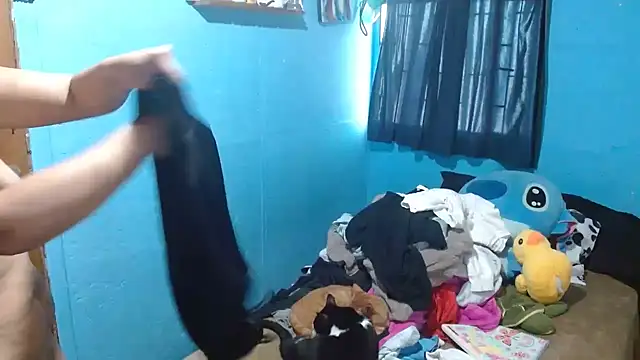 Snapshot of clarisse69 chatting on 01.31.25 clarisse69 online show from 01.31.25