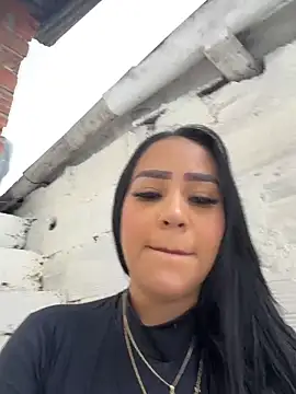 Luisa Fernandaa online show from 04.25.26