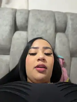 Luisa Fernandaa online show from 05.14.26