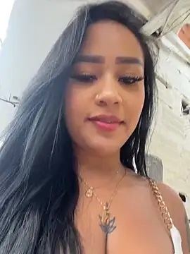 Luisa Fernandaa online show from 05.16.26