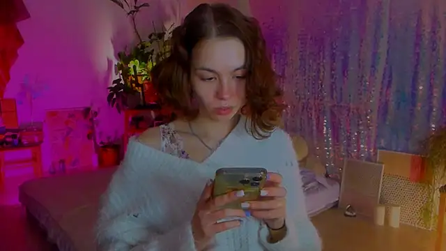 poli   online show from 02.10.25