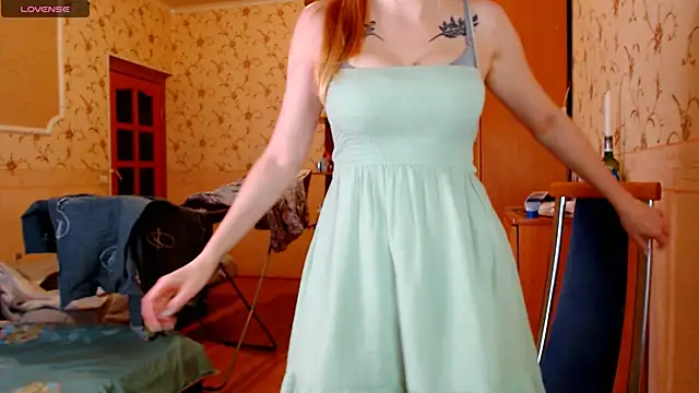 Snapshot of MarySweetness chatting on 02.01.25 MarySweetness online show from 02.01.25