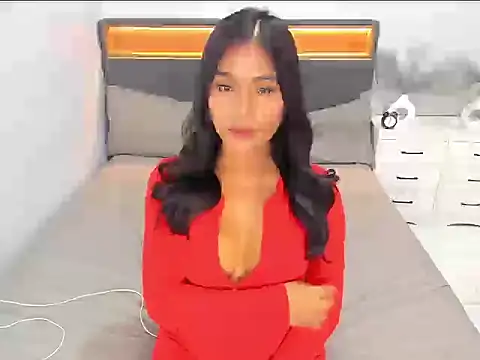 Snapshot of EllaCalifa chatting on 02.13.26 EllaCalifa online show from 02.13.26