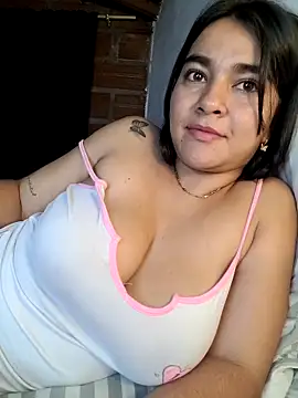 Snapshot of alison_villalobo chatting on 03.03.25 alison villalobo online show from 03.03.25