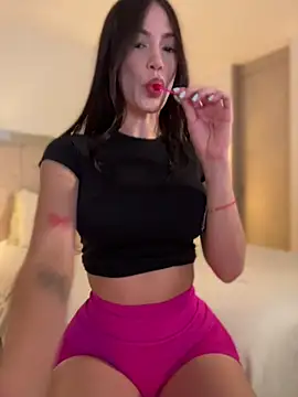 Im Valentina online show from 04.07.26