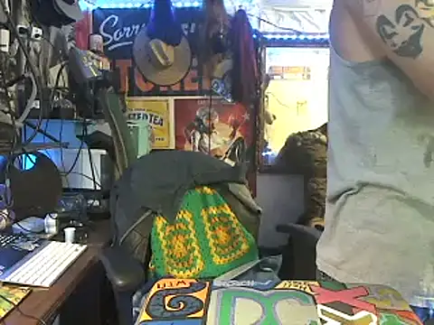 CloudDadddyyy420 online show from 09.10.25