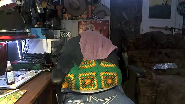 CloudDadddyyy420 online show from 09.23.25