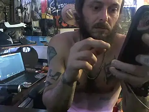 CloudDadddyyy420 online show from 10.03.25