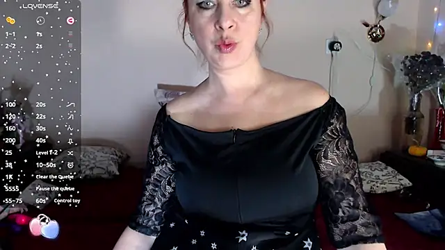 Snapshot of VanezaSmith chatting on 02.26.25 VanezaSmith online show from 02.26.25