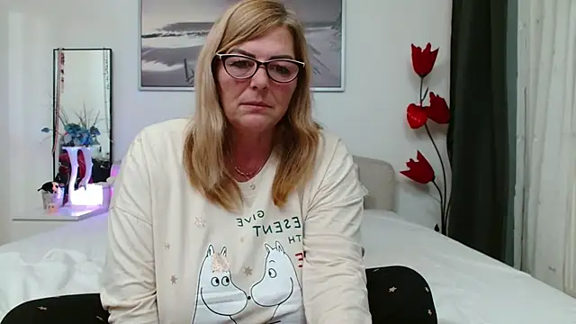 YulliaMilf online show from 02.01.26