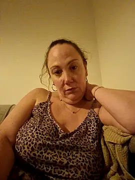 Wisie Cutie online show from 12.26.24