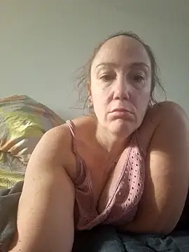 Snapshot of Wisie_Cutie chatting on 01.17.26 Wisie Cutie online show from 01.17.26