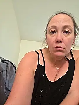 Snapshot of Wisie_Cutie chatting on 03.09.26 Wisie Cutie online show from 03.09.26