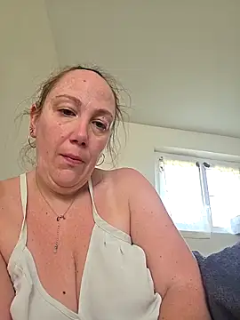 Snapshot of Wisie_Cutie chatting on 03.21.26 Wisie Cutie online show from 03.21.26