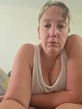 Wisie Cutie online show from 06.16.26