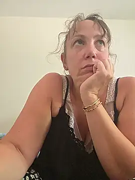 Wisie Cutie online show from 06.19.26