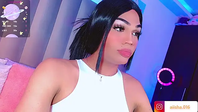 AiishaRose online show from 01.17.25