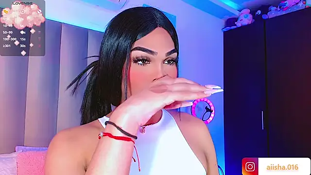 AiishaRose online show from 01.24.25