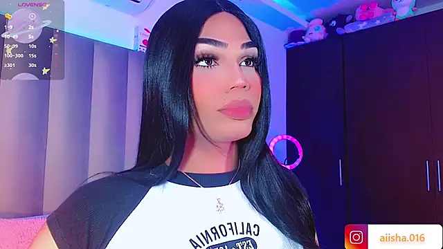 AiishaRose online show from 02.14.25