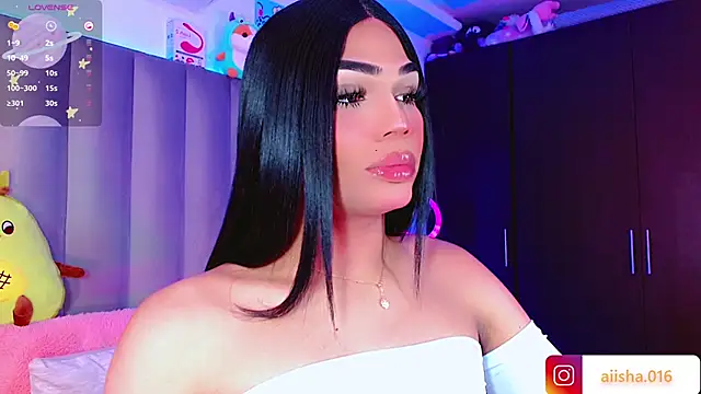 AiishaRose online show from 03.16.25