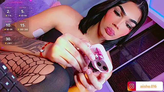 AiishaRose online show from 09.27.25